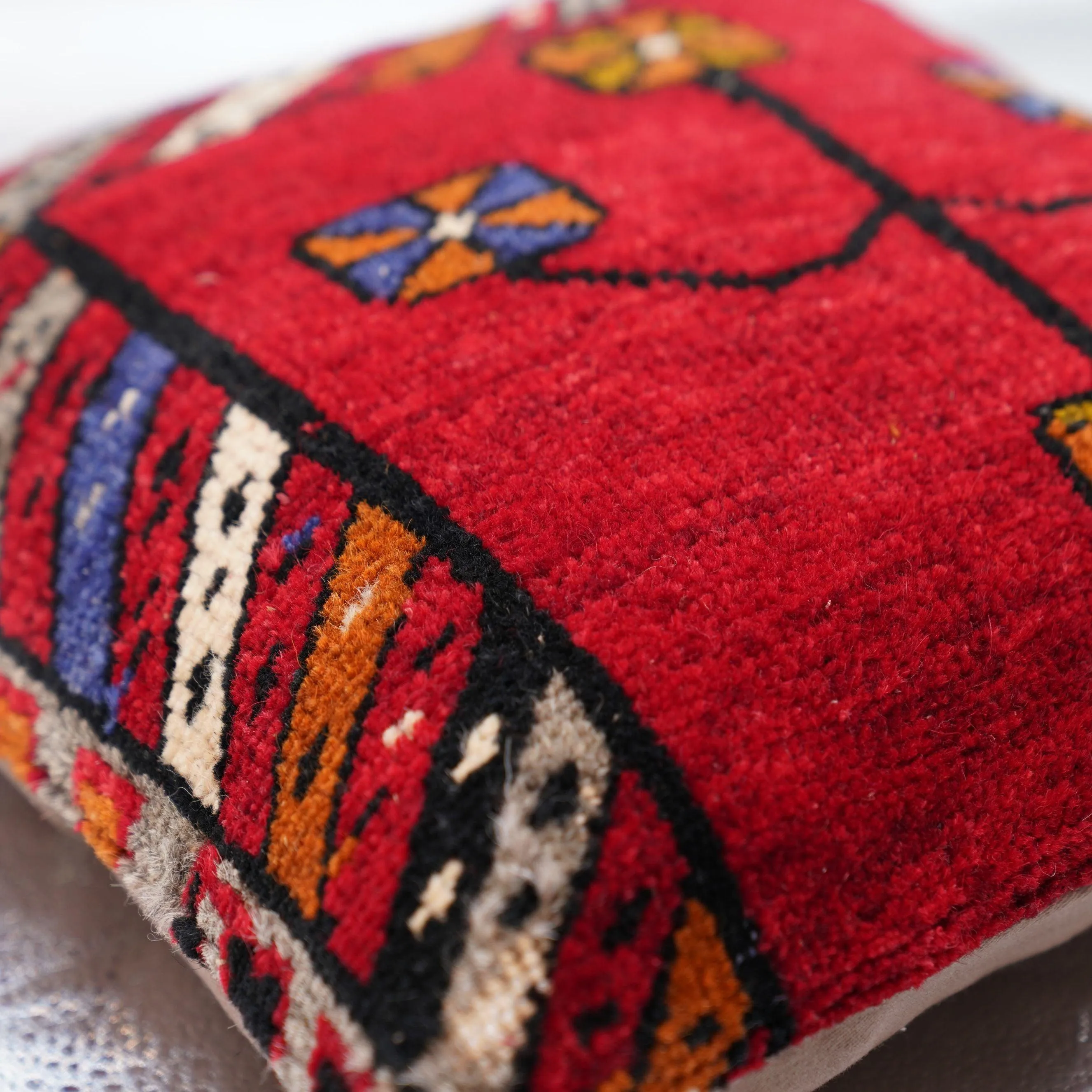 Canvello Rug Cushion With Wool Pillow Cover - 14"x14"