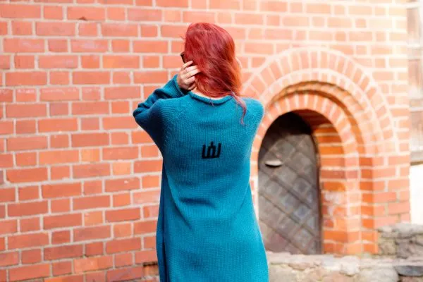 Warm long wool sweater About freedom | VÉJA